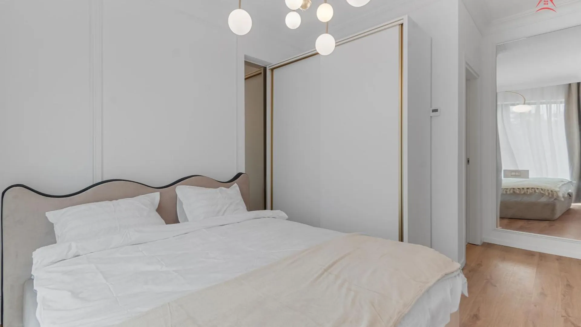 The Light Home Bukarest